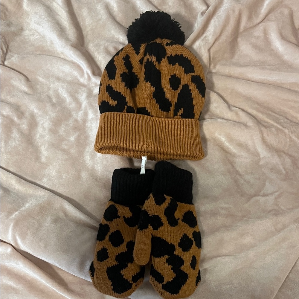 Leopard Print Beanie and Mittens Set